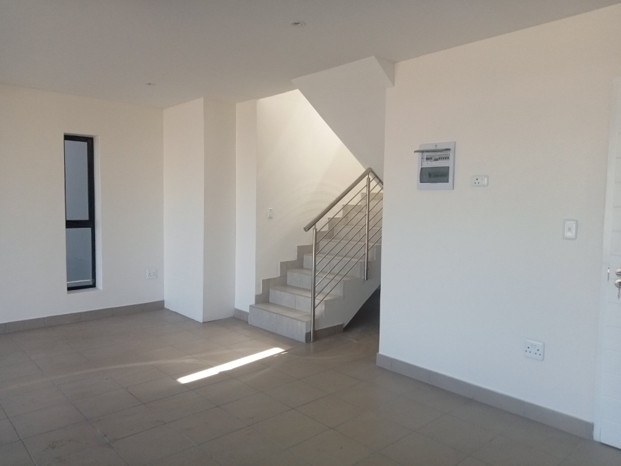 To Let 3 Bedroom Property for Rent in Le Grand Golf Estate Western Cape